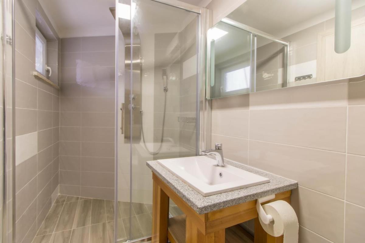 Apartments With A Parking Space Jusici, Opatija - 15874 Kastav Exterior photo